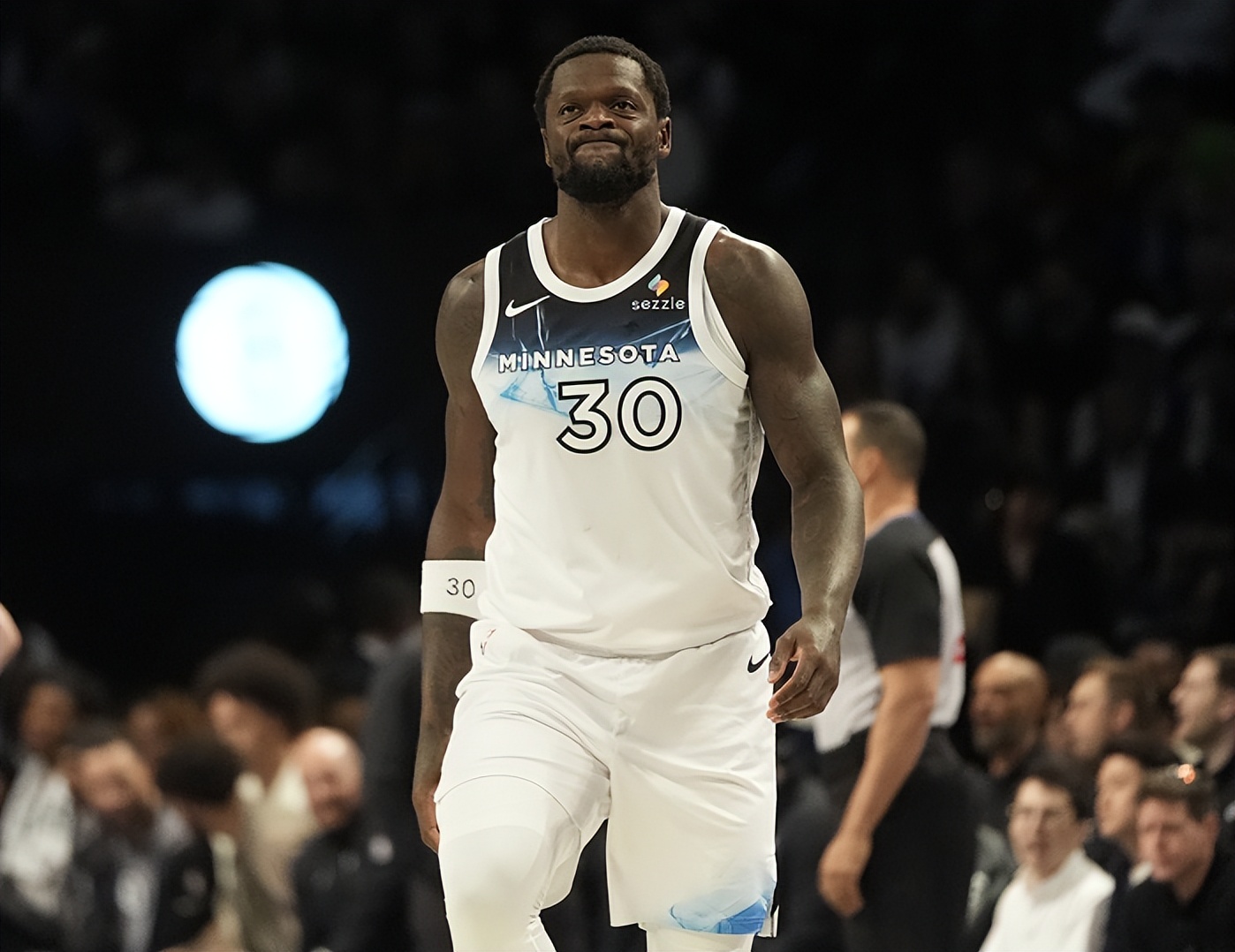 九游-包含欧冠窗口期再迎强敌；密尔沃基雄鹿官宣签约；主帅态度——更衣室稳定；球队文化再被提及的词条