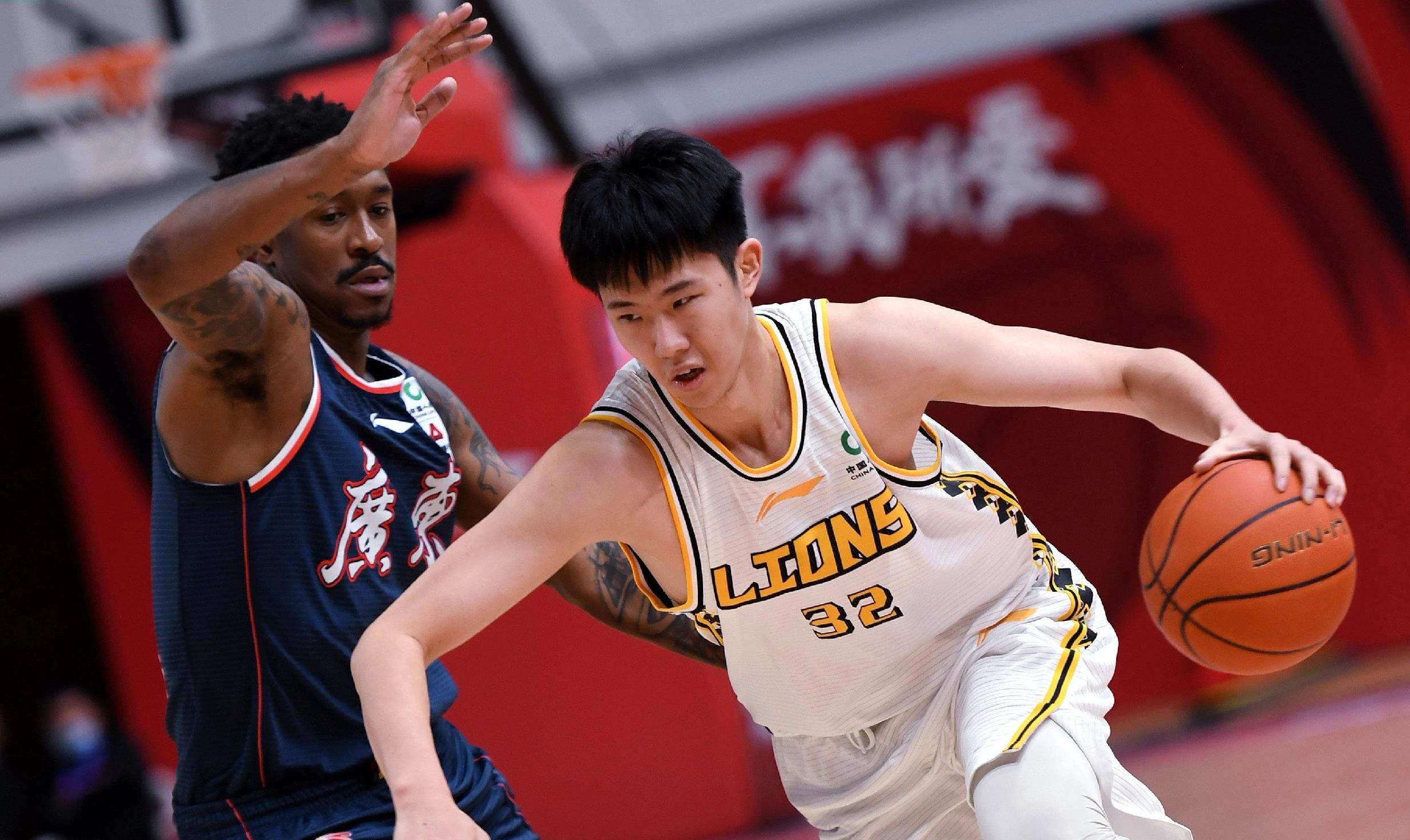 英雄联盟-包含今夜广厦男篮备战NBA总决赛，遗憾出局细节曝光，媒体盛赞，控场能力受关注的词条